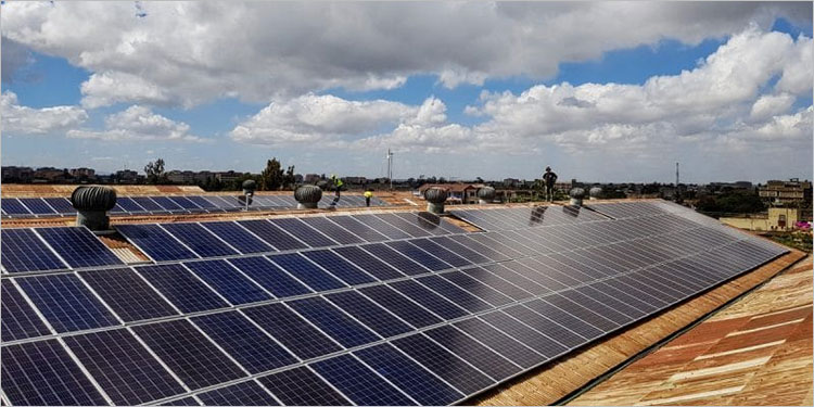 NIGERIA : la REA livre une mini-centrale solaire PV de 40 kWc à Goton Sarki